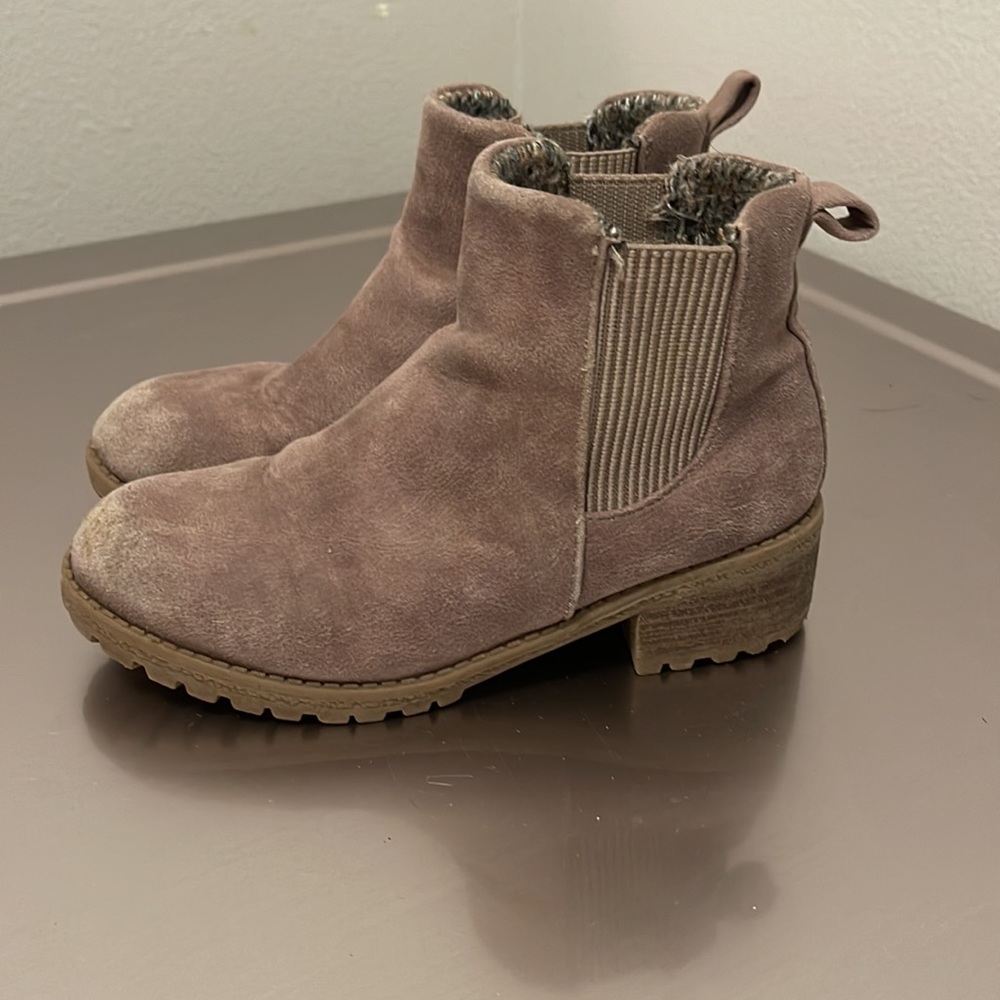 Madden Girl Boots Size 1